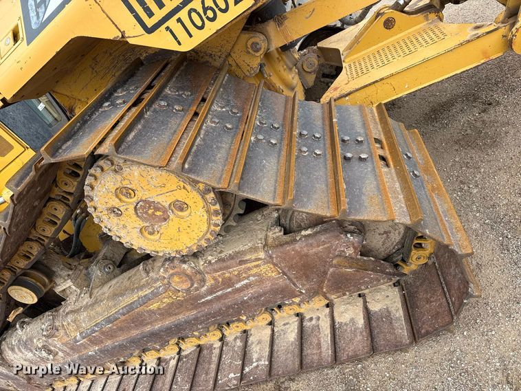 image for item FB6936 2008 Caterpillar D6N dozer