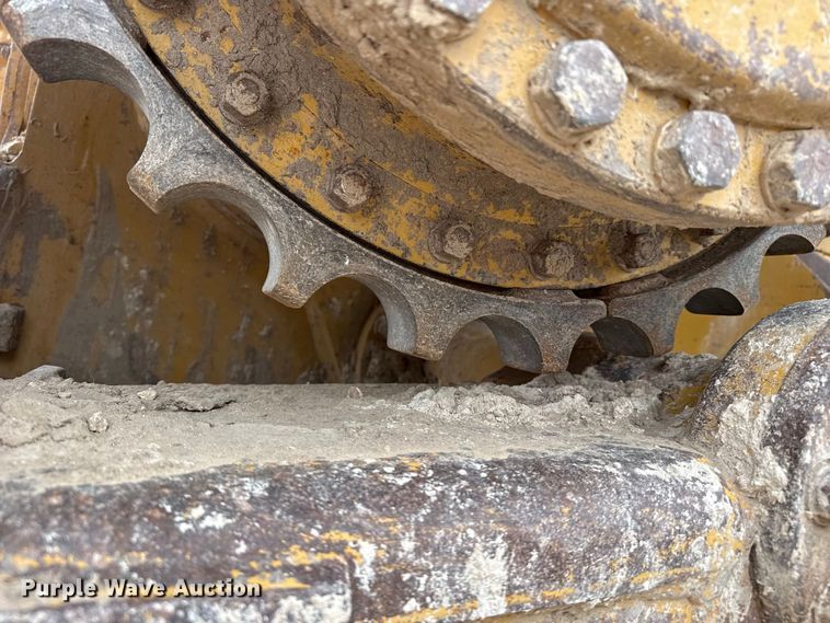 image for item FB6936 2008 Caterpillar D6N dozer