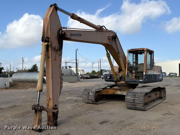 image for item FB8330 1992 Komatsu PC200LC-5L excavator