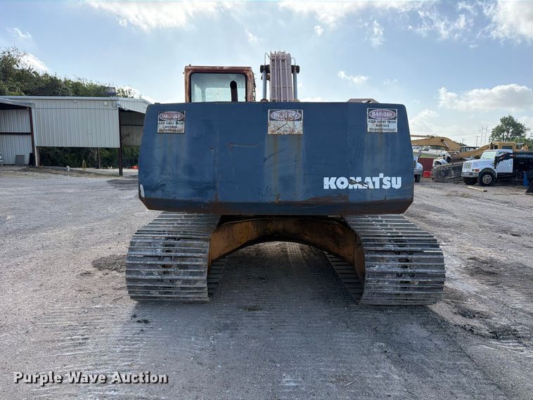 image for item FB8330 1992 Komatsu PC200LC-5L excavator