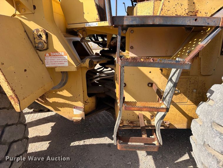 image for item FB8331 1993 Komatsu WA180-1 wheel loader