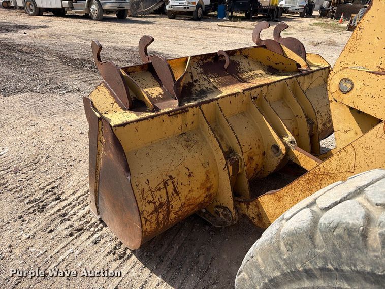 image for item FB8331 1993 Komatsu WA180-1 wheel loader