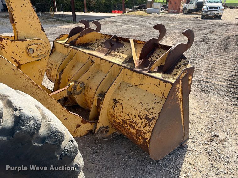 image for item FB8331 1993 Komatsu WA180-1 wheel loader