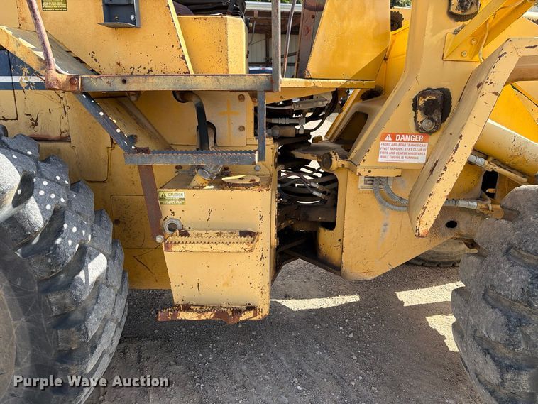 image for item FB8331 1993 Komatsu WA180-1 wheel loader
