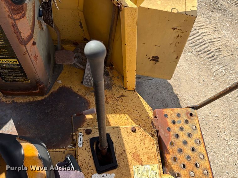 image for item FB8331 1993 Komatsu WA180-1 wheel loader