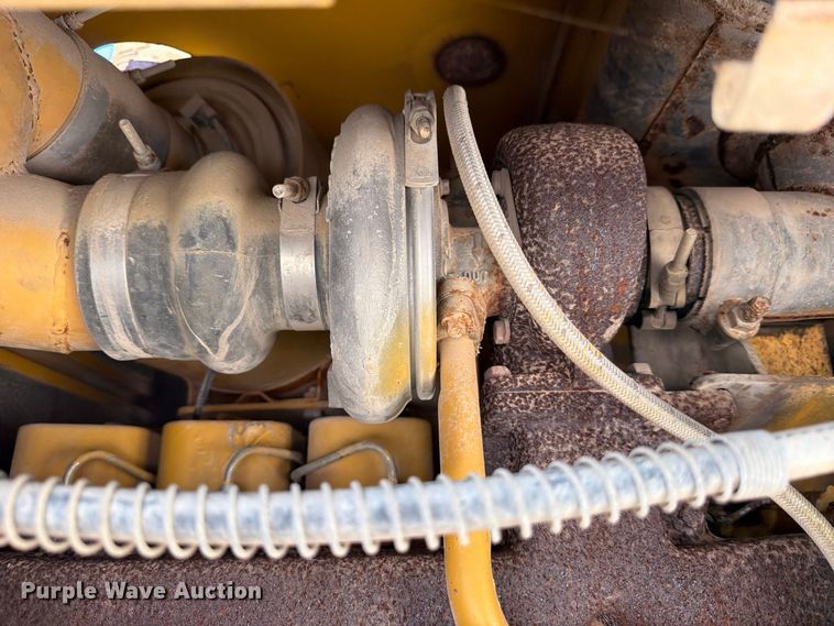 image for item FB8331 1993 Komatsu WA180-1 wheel loader