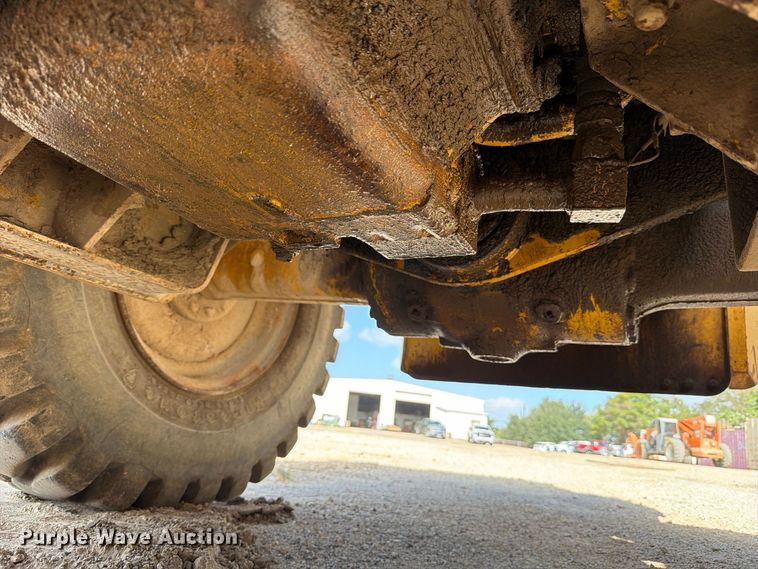 image for item FB8331 1993 Komatsu WA180-1 wheel loader