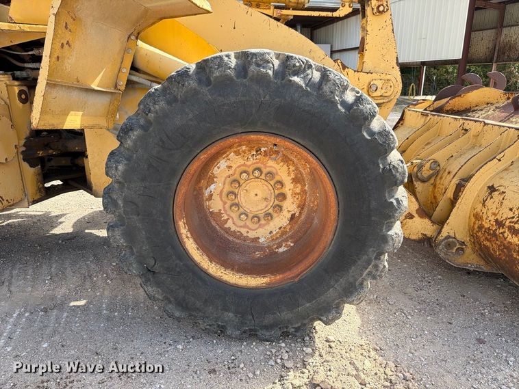 image for item FB8331 1993 Komatsu WA180-1 wheel loader