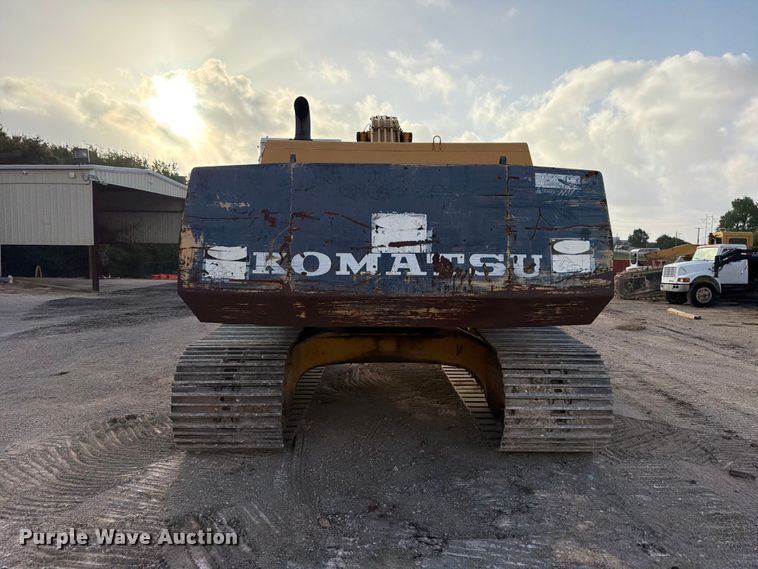 image for item FB8332 1992 Komatsu PC300LC-5L excavator