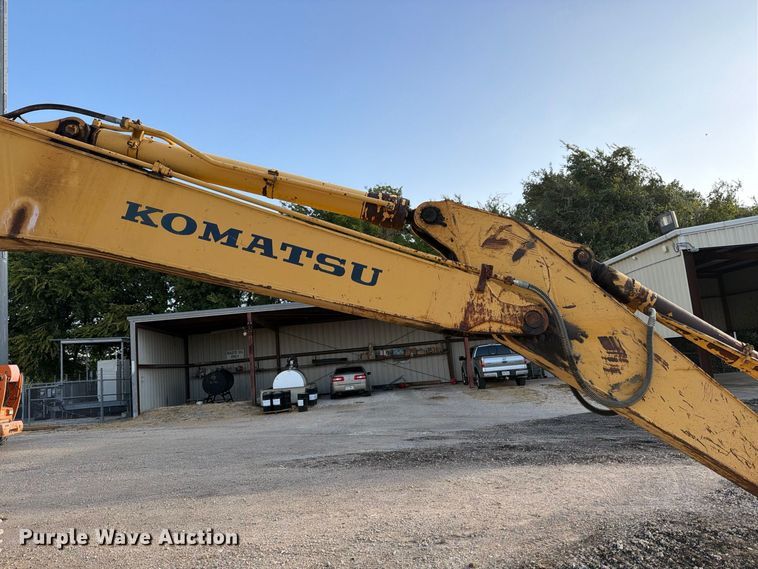 image for item FB8332 1992 Komatsu PC300LC-5L excavator