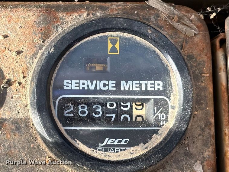 image for item FB8332 1992 Komatsu PC300LC-5L excavator