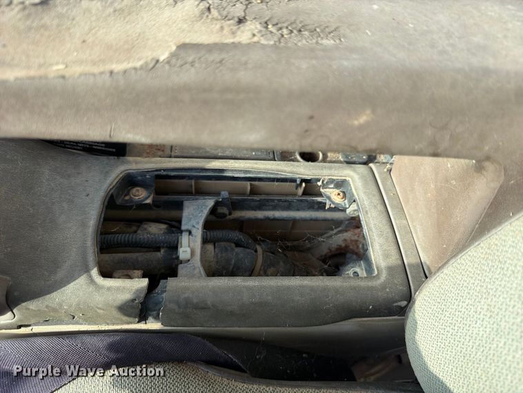 image for item FB8332 1992 Komatsu PC300LC-5L excavator