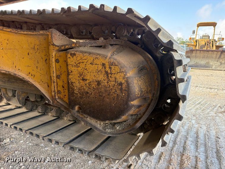 image for item FB8332 1992 Komatsu PC300LC-5L excavator