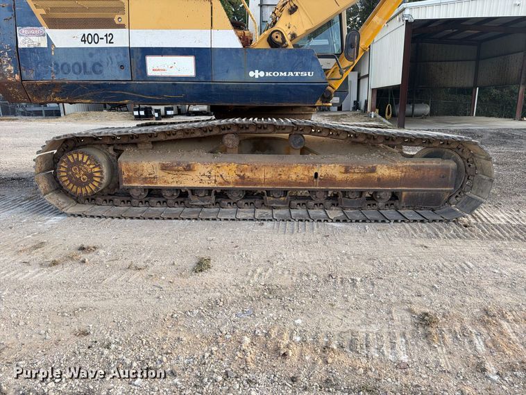 image for item FB8332 1992 Komatsu PC300LC-5L excavator