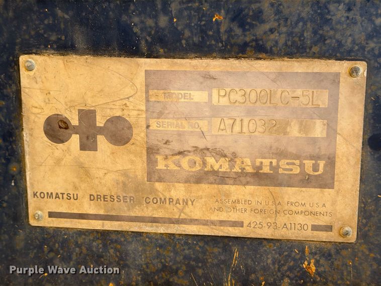 image for item FB8332 1992 Komatsu PC300LC-5L excavator