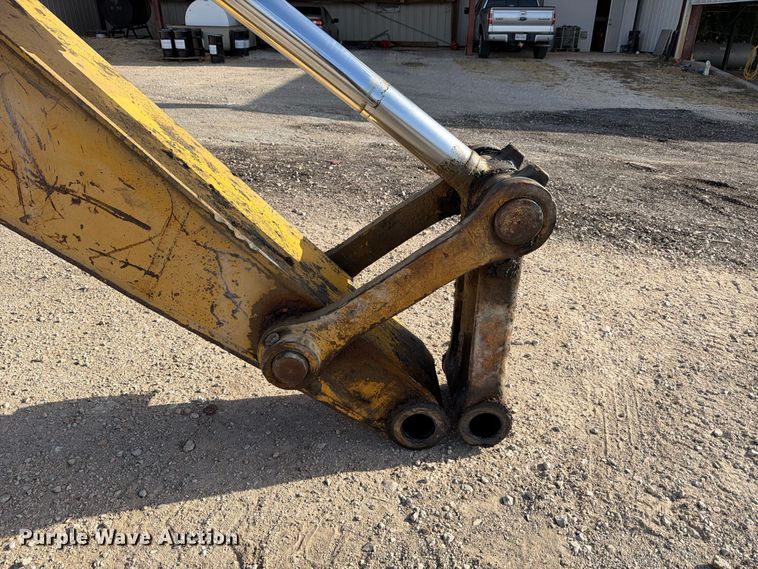 image for item FB8333 1995 Komatsu PC400LC-5LC excavator