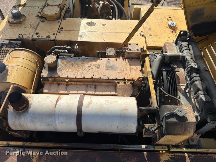image for item FB8333 1995 Komatsu PC400LC-5LC excavator
