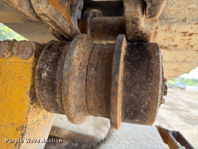 image for item FB8333 1995 Komatsu PC400LC-5LC excavator