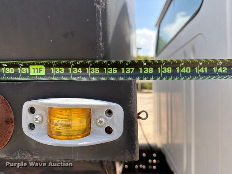 image for item FB8335 1997 International 4700 water truck
