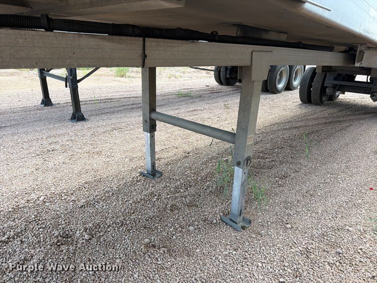 image for item FB8340 2007 Vantage S-85-Lone Star end dump trailer