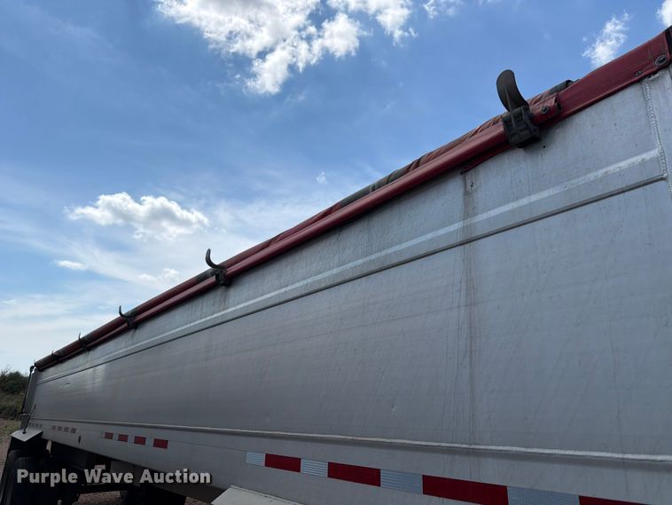 image for item FB8340 2007 Vantage S-85-Lone Star end dump trailer