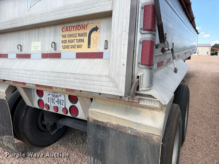 image for item FB8340 2007 Vantage S-85-Lone Star end dump trailer