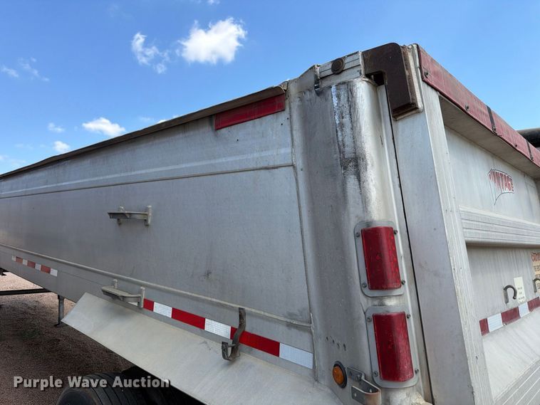 image for item FB8340 2007 Vantage S-85-Lone Star end dump trailer