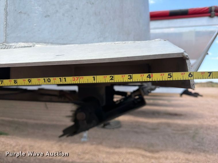 image for item FB8340 2007 Vantage S-85-Lone Star end dump trailer