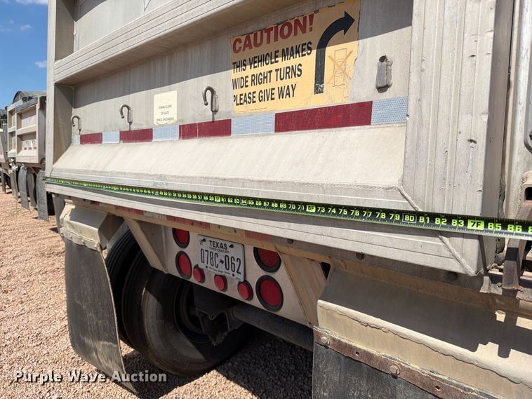 image for item FB8340 2007 Vantage S-85-Lone Star end dump trailer