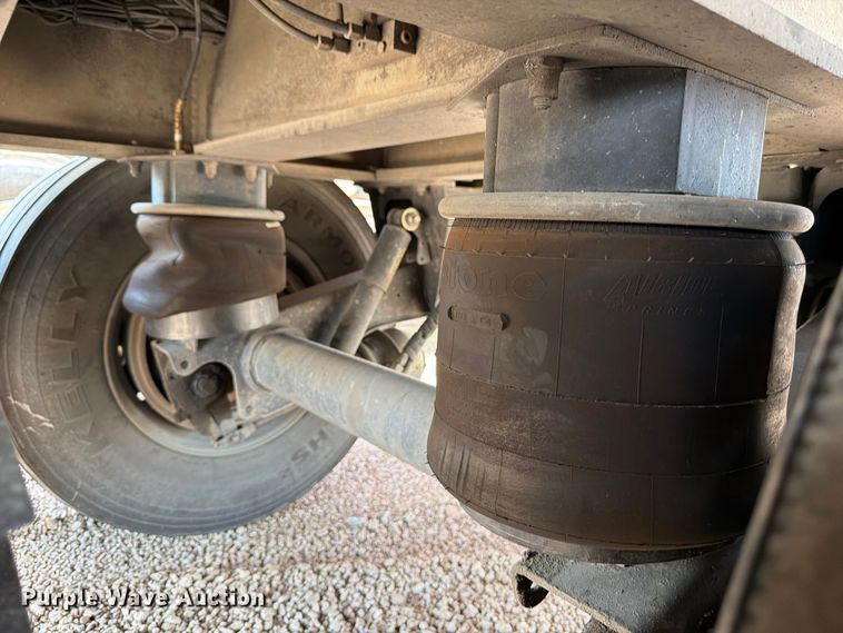 image for item FB8340 2007 Vantage S-85-Lone Star end dump trailer
