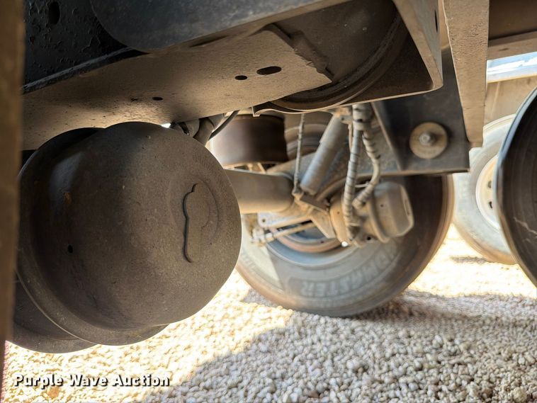 image for item FB8340 2007 Vantage S-85-Lone Star end dump trailer