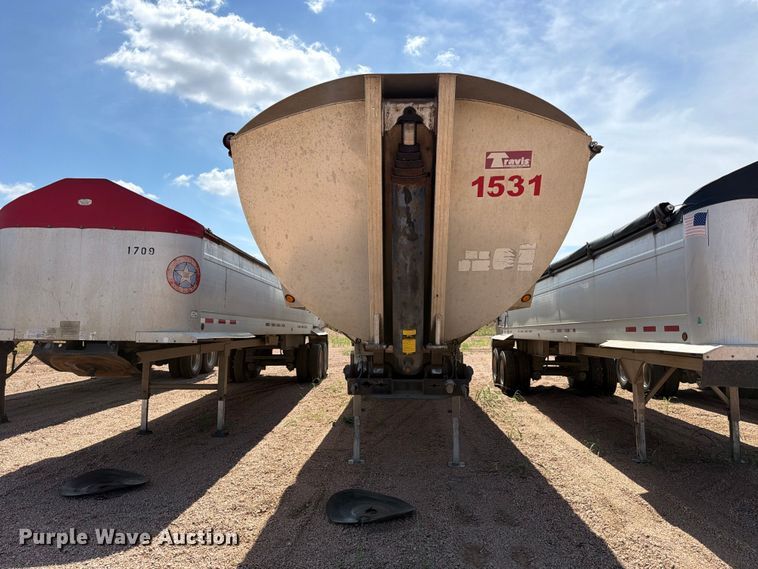 image for item FB8341 2017 Travis 39FT. S/97 end dump trailer