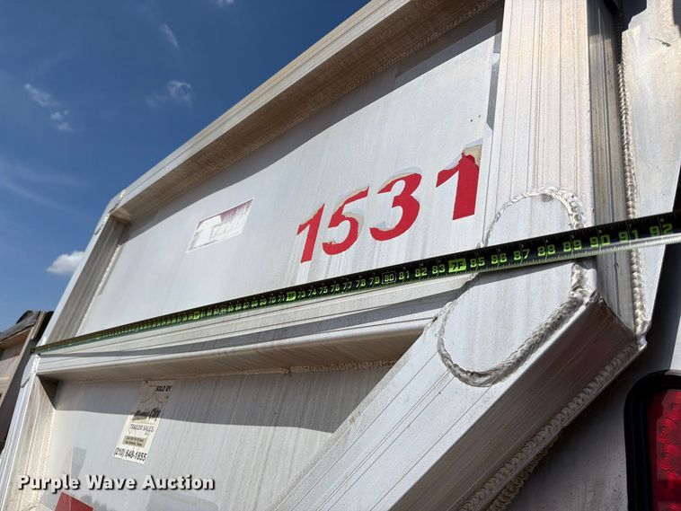 image for item FB8341 2017 Travis 39FT. S/97 end dump trailer