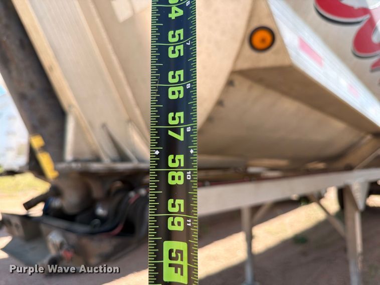 image for item FB8341 2017 Travis 39FT. S/97 end dump trailer