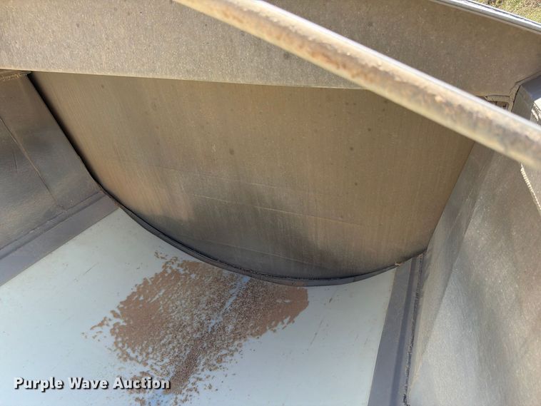 image for item FB8341 2017 Travis 39FT. S/97 end dump trailer