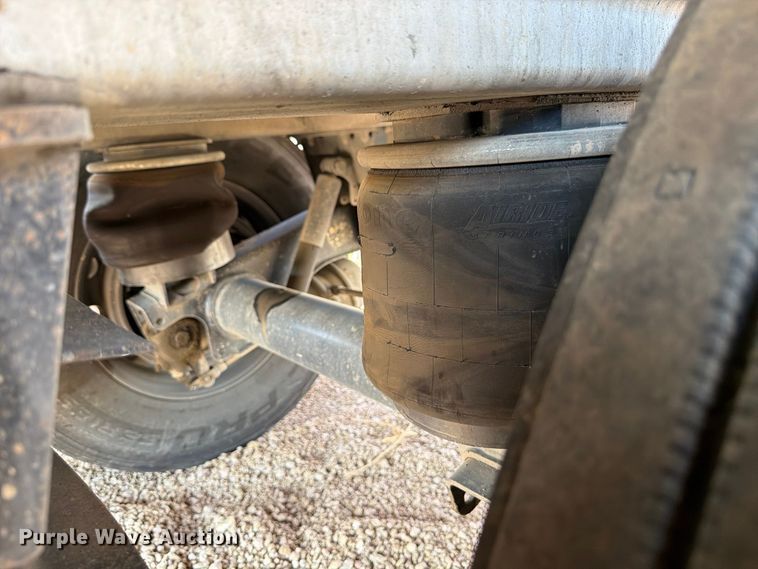 image for item FB8341 2017 Travis 39FT. S/97 end dump trailer