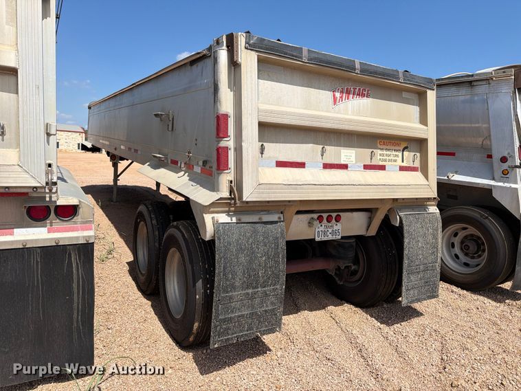 image for item FB8342 2007 Vantage S-85-Lone Star end dump trailer