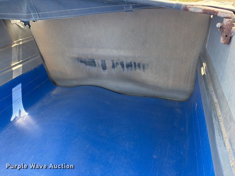 image for item FB8342 2007 Vantage S-85-Lone Star end dump trailer