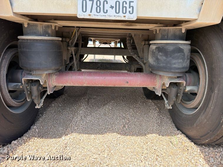 image for item FB8342 2007 Vantage S-85-Lone Star end dump trailer