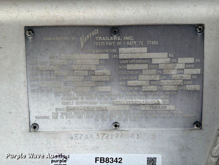 image for item FB8342 2007 Vantage S-85-Lone Star end dump trailer
