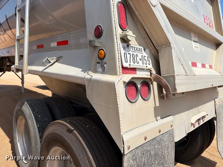image for item FB8343 2017 Travis 39FT. S/97 end dump trailer