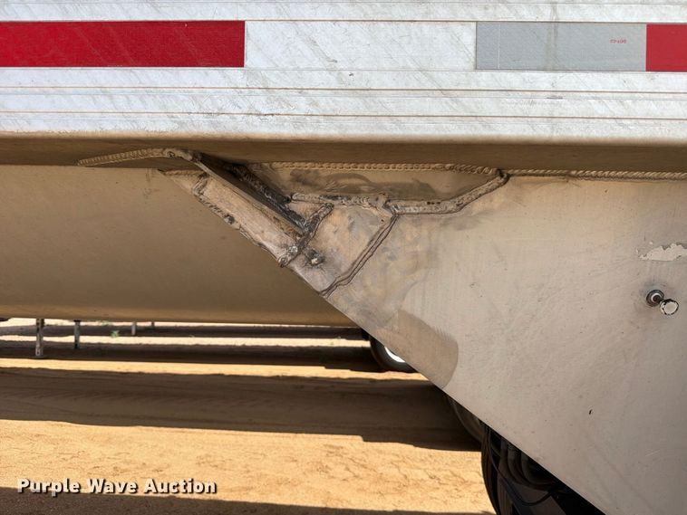 image for item FB8344 2017 Travis 39FT. S/97 end dump trailer
