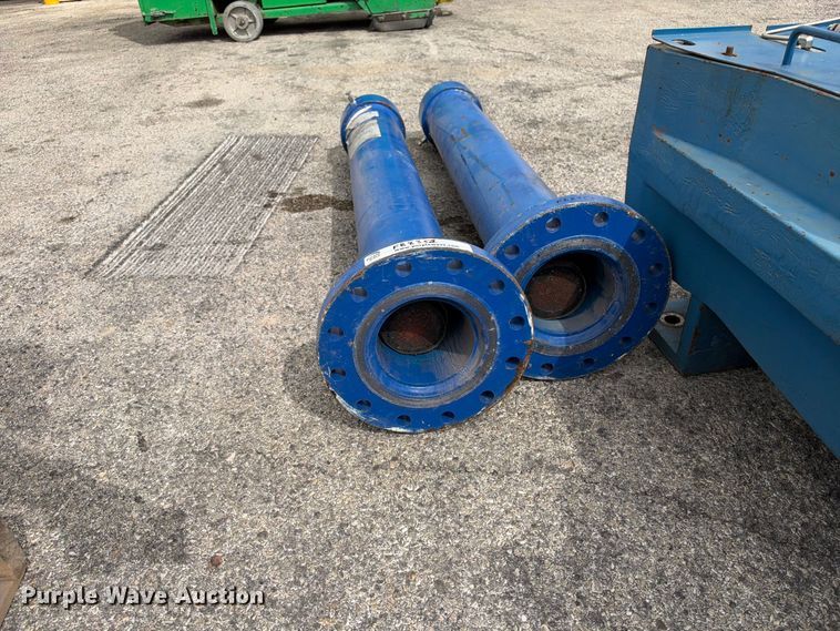 image for item FB8352 FMC M2836 API pump