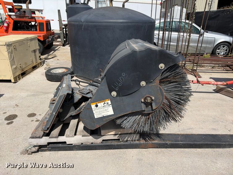 image for item FB8355 2014 Bobcat 68 angle broom skid steer broom