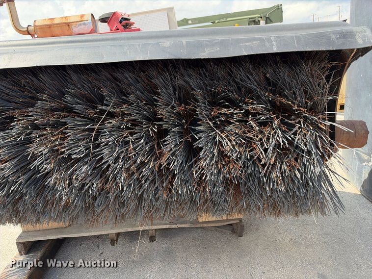 image for item FB8355 2014 Bobcat 68 angle broom skid steer broom