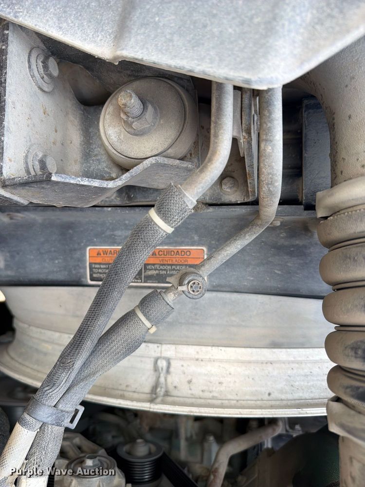 image for item FC3331 2006 Volvo VHD vacuum truck