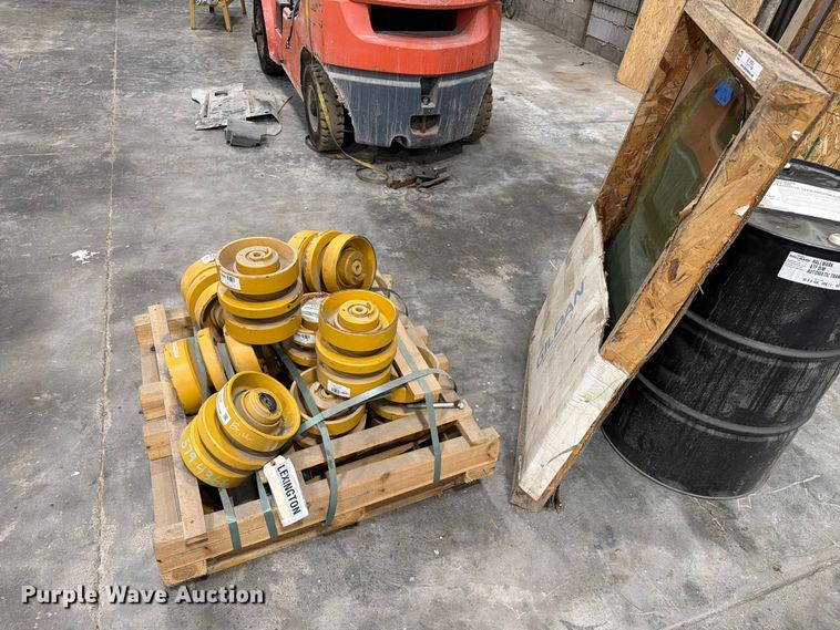 image for item FC3356 Skid steer parts