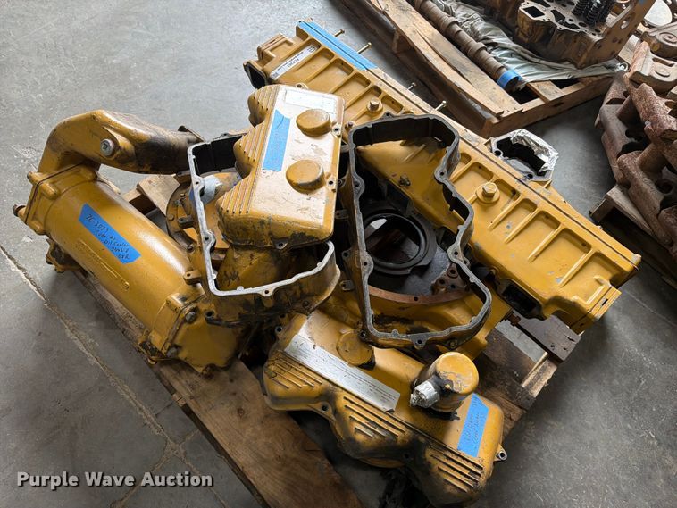 image for item FC3363 Caterpillar dozer part