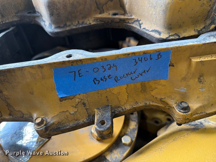 image for item FC3363 Caterpillar dozer part