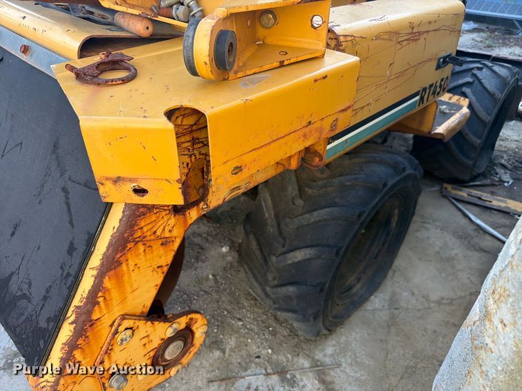 image for item FC3369 2004 Vermeer TR450 trencher